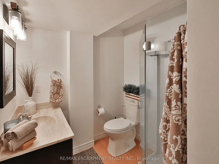 3555 Kingbird Ct — Photo 31