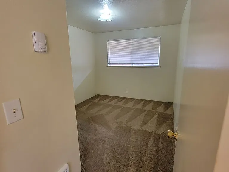 Lake Huson Apartments - Joint ownership — Photo 8