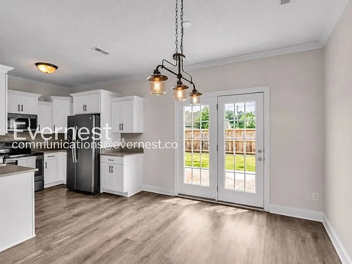 412 Drema Ct — Photo 6
