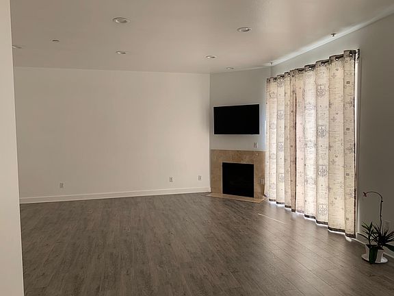 5th image of 11851 Laurelwood Dr APT 107