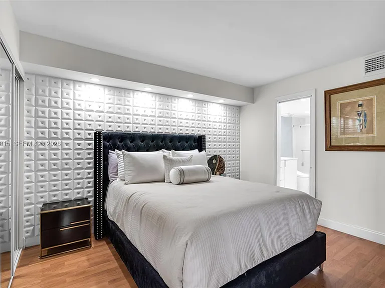 18151 NE 31st Ct #Penthouse 205 — Photo 13