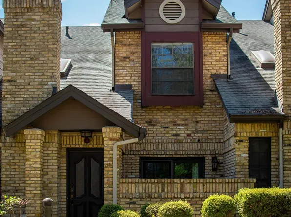 10819 Crown Colony Dr APT 31, Austin, TX 78747