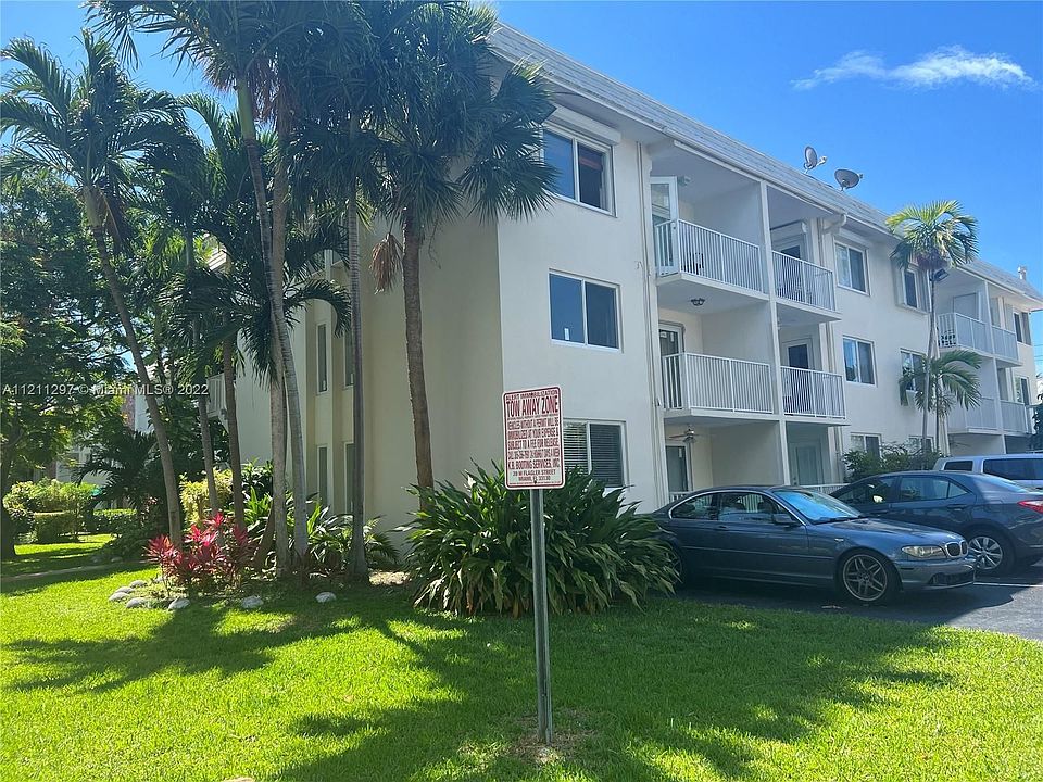 1st image of 240 Galen Dr APT 301