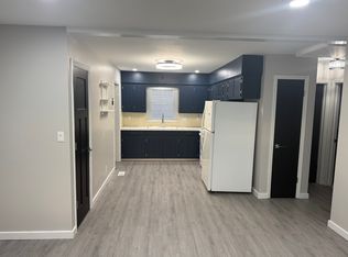 585-587 Main St, Wadsworth, OH 44281