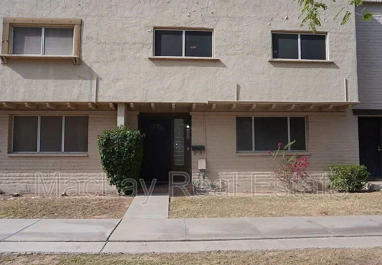 6837 E Osborn Rd #F — Photo 1