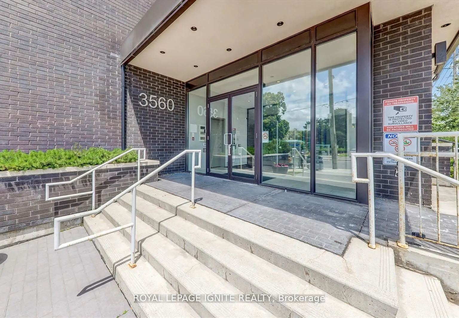 2 bed, $2,000 — Photo 3