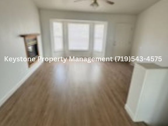 2nd image of 188 W Greenway Ct