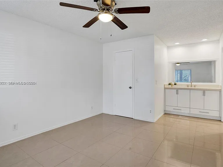 3420 Pinewalk Dr N #717 — Photo 8