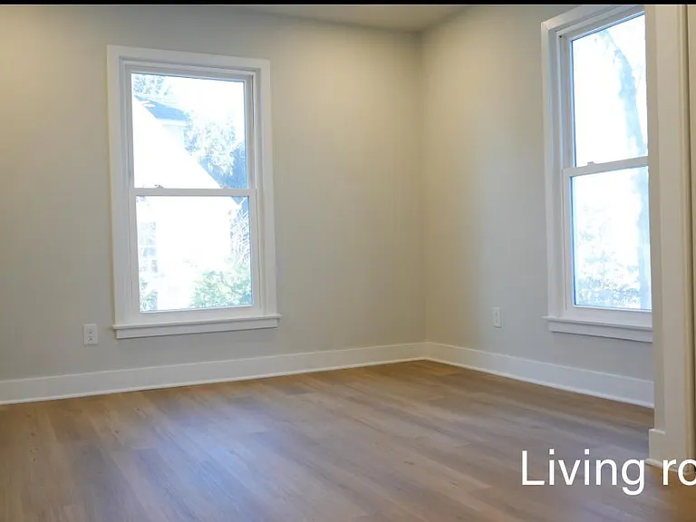 5114 Montgomery Rd — Photo 28