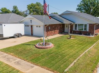 105 S Rowe St, Pryor, OK 74361