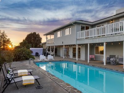 291 Sequoyah View Dr, Oakland, CA, 94605