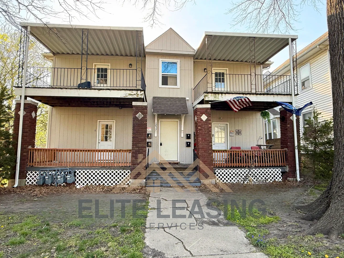 1255 SW Tyler St — Photo 1
