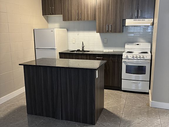 4th image of 3511 118th Ave NW #103