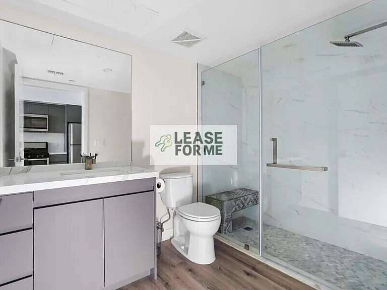 848 S Mariposa Ave #702 — Photo 15