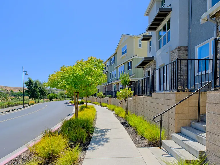 7006 Stags Leap Ln — Photo 34