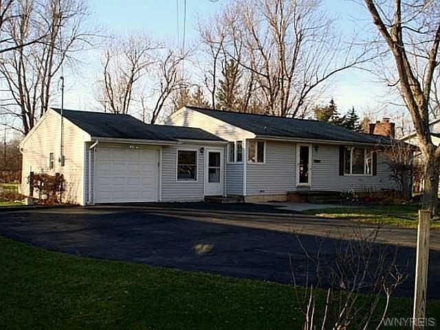 1st image of 5190 Hillcrest Dr