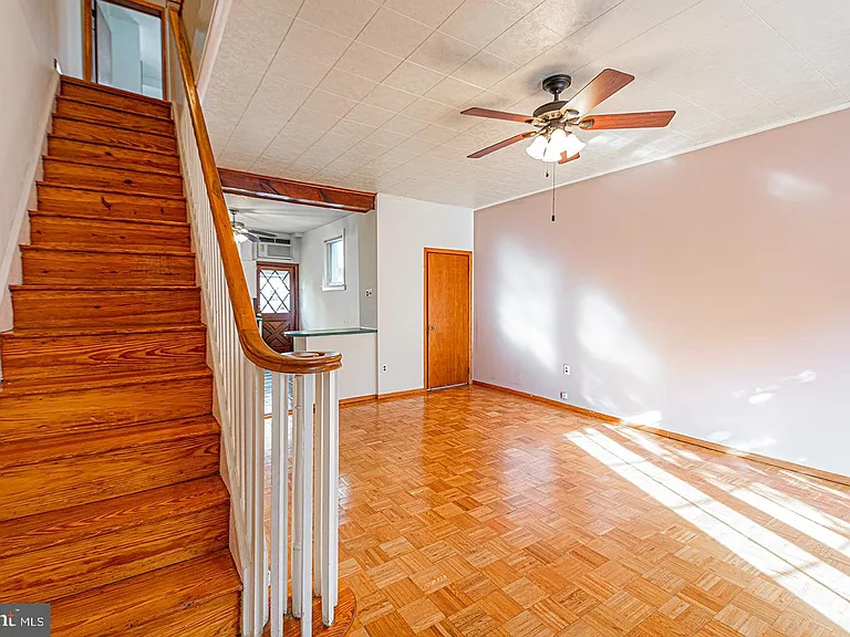 1136 Cross St — Photo 20