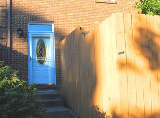 313 Bainbridge Dr APT B, Lexington, KY 40509