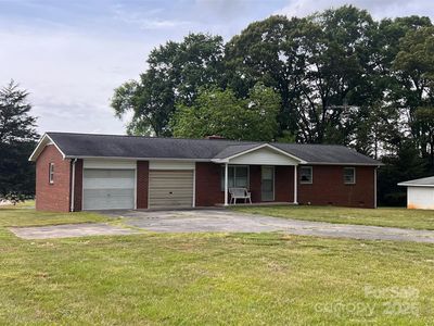 675 E Ritchie Rd, Salisbury, NC, 28146