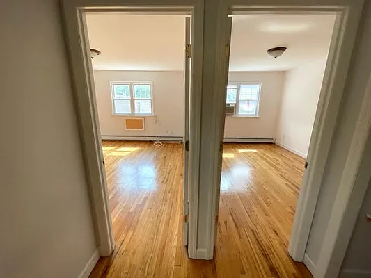 Rented by Voro, LLC | media 12