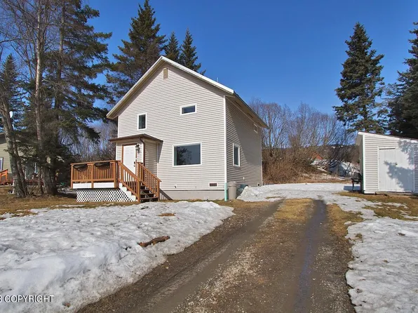 880 Lupine Ct, Homer, AK 99603