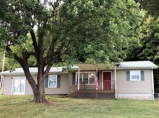 672 Brushy Rd, Centerville, TN 37033