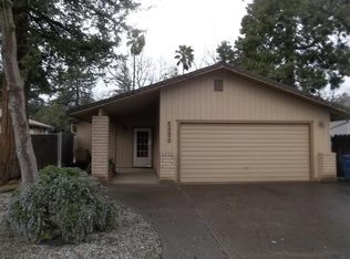 2630 Freebridge St, Redding, CA 96001