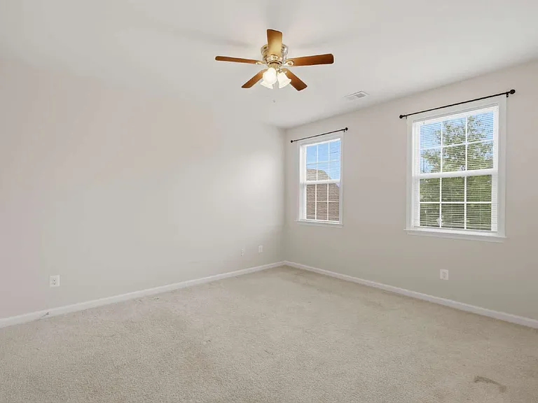 20920 Ashburn Heights Dr — Photo 30