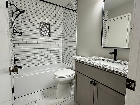 5th image of 10235 W 86th Ter