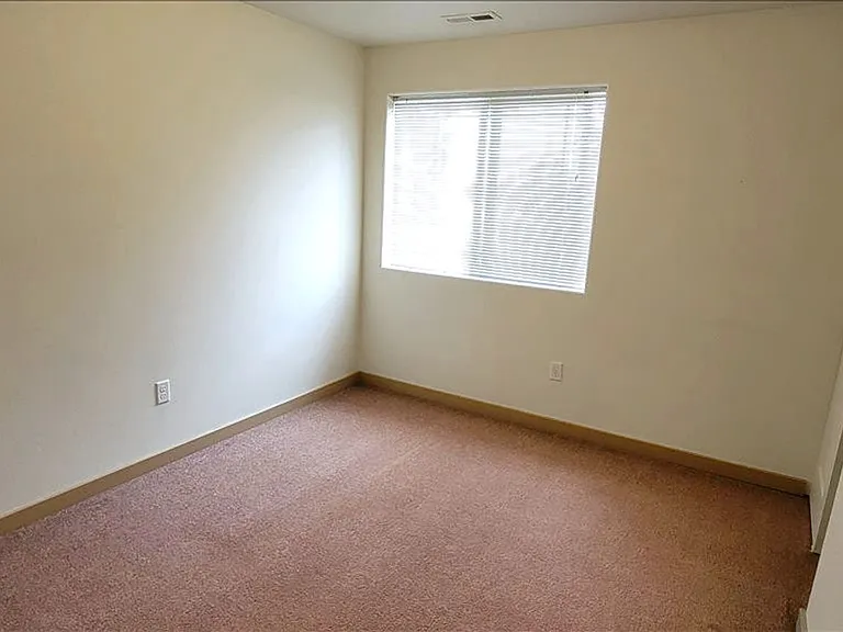 1014ol — Photo 16