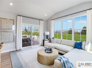 47 Aaron Truehart Way, Titusville, NJ 08560