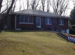 1422 Major Dr, Jefferson City, MO 65101