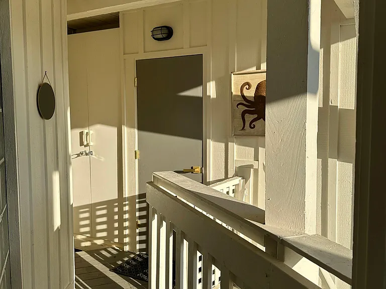 Pathway to the laundry room.