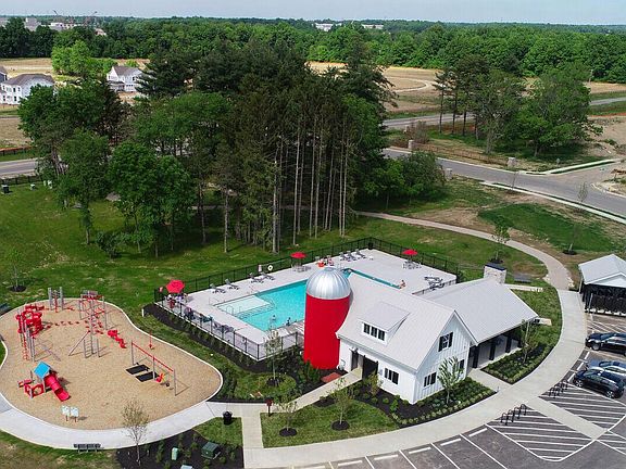 2nd image of 2671 Carmie Dr