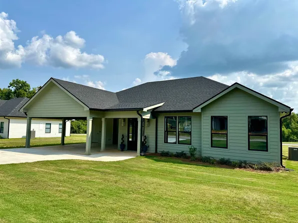 28956 Lakeside Ln, Andalusia, AL 36421