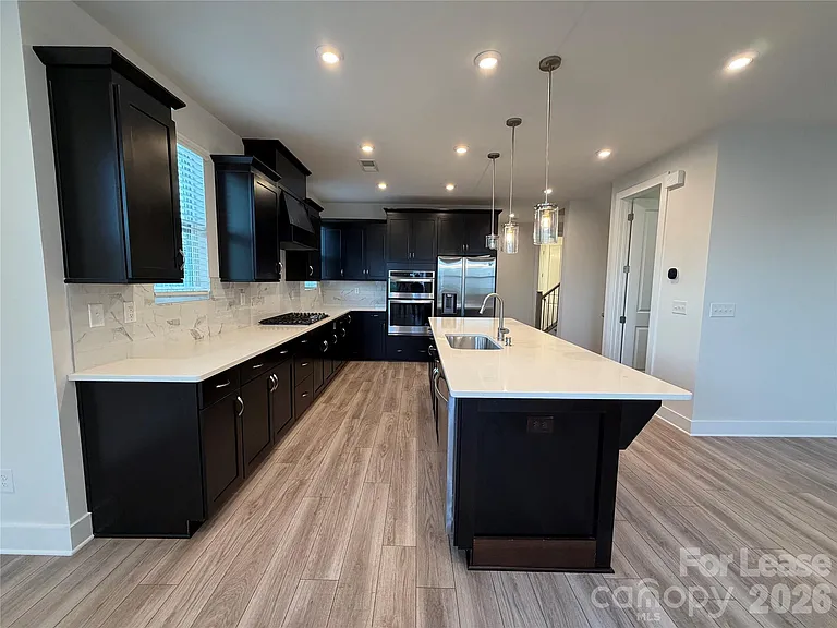 2511 Ensemble Ct — Photo 7