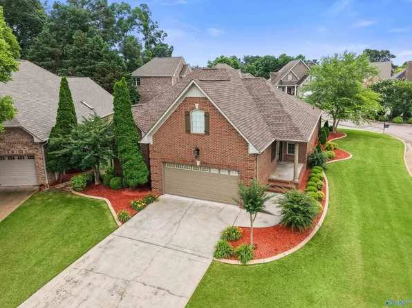 22242 Merlot Dr, Athens, AL 35613