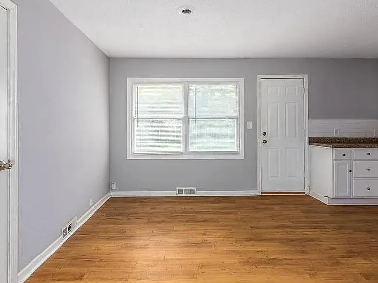 7306 Ruskin Way — Photo 12