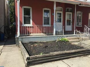 1004 W 2nd St, Chester, PA 19013