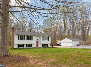 8970 Westchester Dr, Manassas, VA 20112