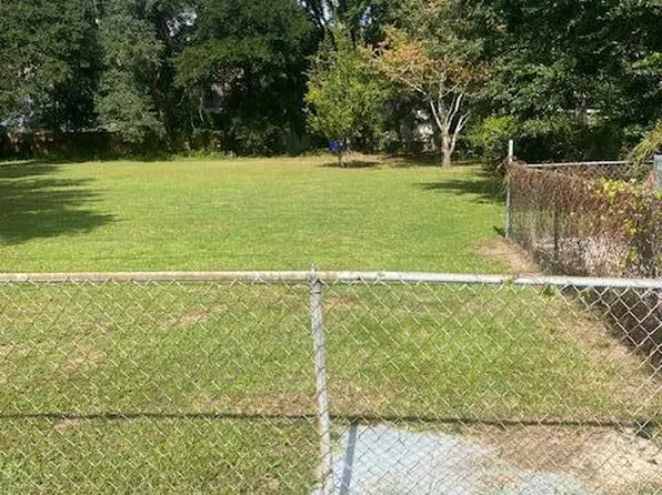 736 Kent St, Mount Pleasant, SC 29464