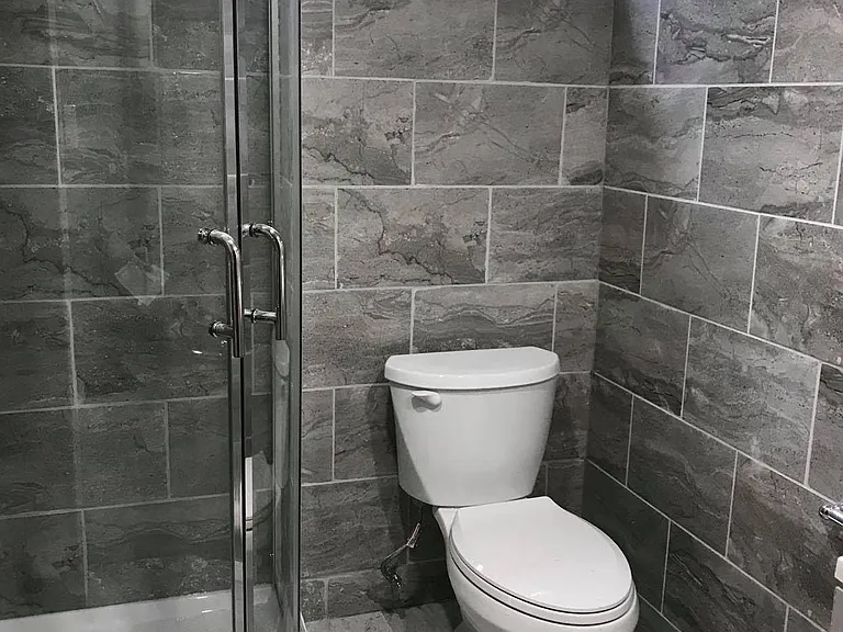 27 Kells Ave #BASEMENT — Photo 12