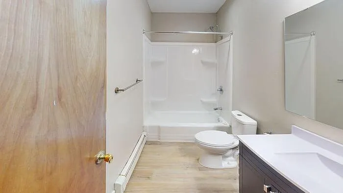 305 Ryan Dr #11 — Photo 6