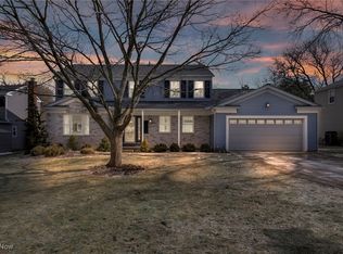 17020 Deer Path Dr, Strongsville, OH