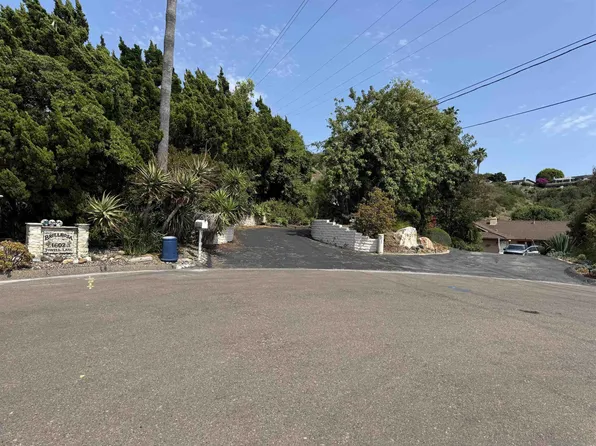 1603 Towell Ln, Escondido, CA 92029