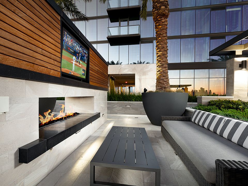 Outdoor Seating Area
