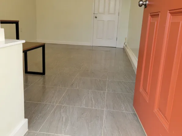 614 Grand Ave #B, South San Francisco, CA 94080