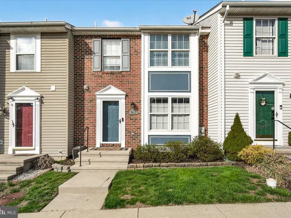 5653 Tessie Ct, New Market, MD 21774