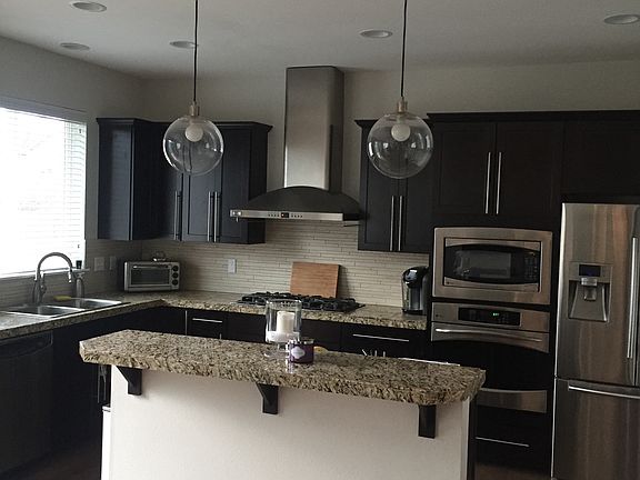 Kitchen with nook for kitchen table