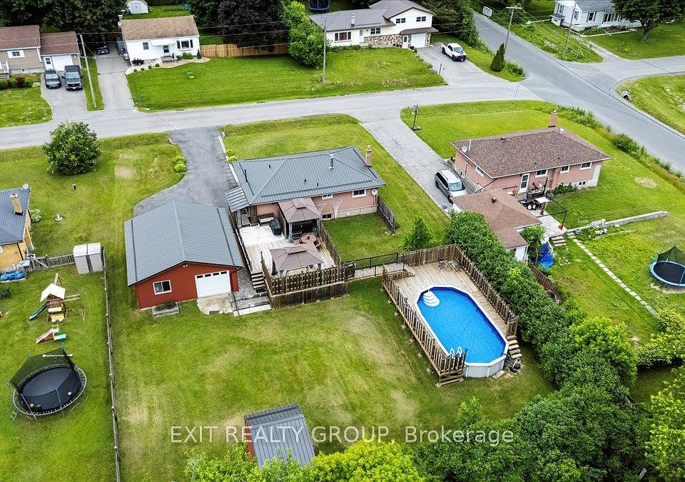 1st image of 29 Barry Rd